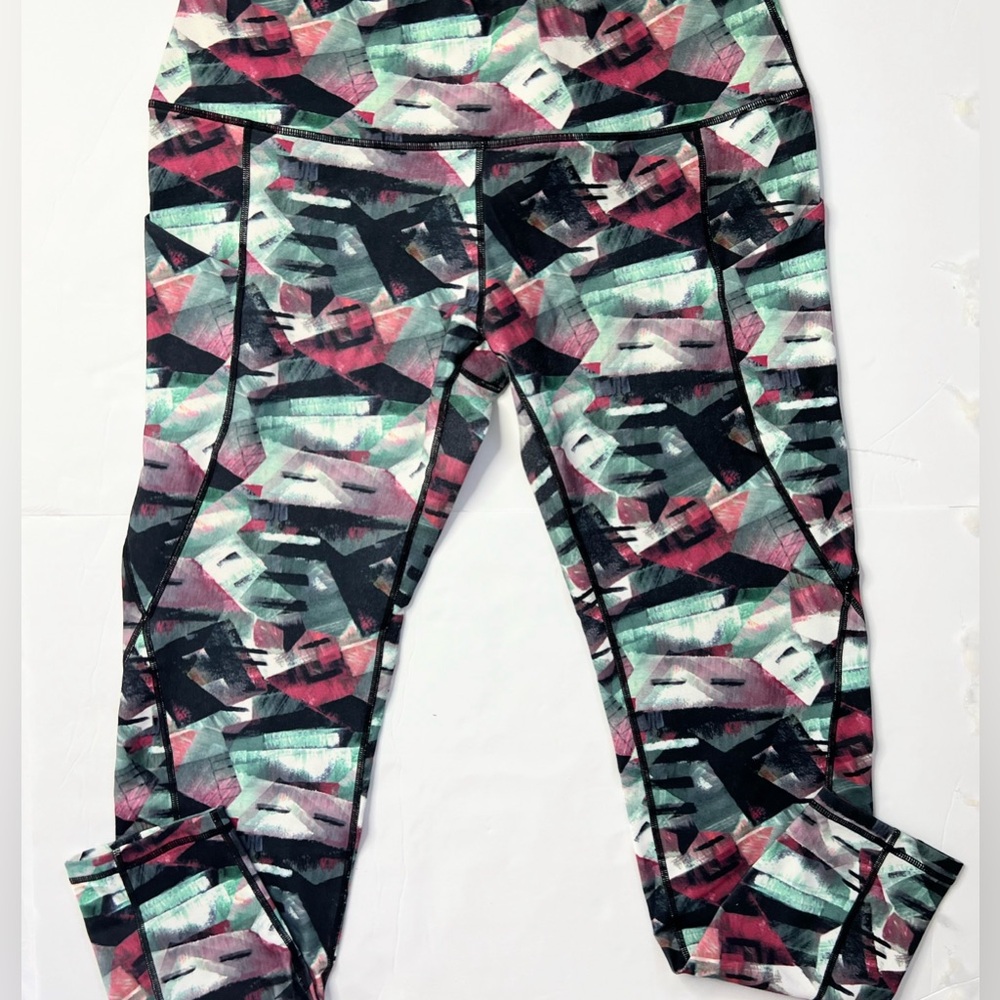 Final price buy as is) 

Abstract Patterned Women's Leggings